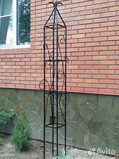 Подставка для плетистой розы