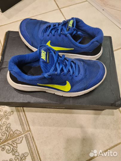 Кроссовки nike