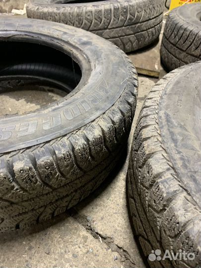 Bridgestone Ice Cruiser 7000 185/70 R14