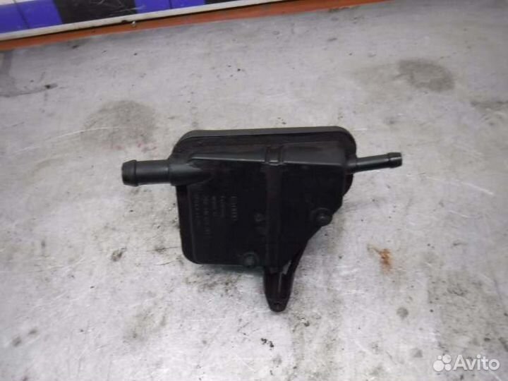 Бачок гидроусилителя Volkswagen Golf 4 AHF 1999