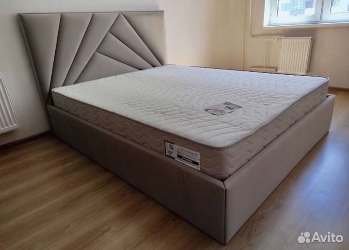 Современная кровать