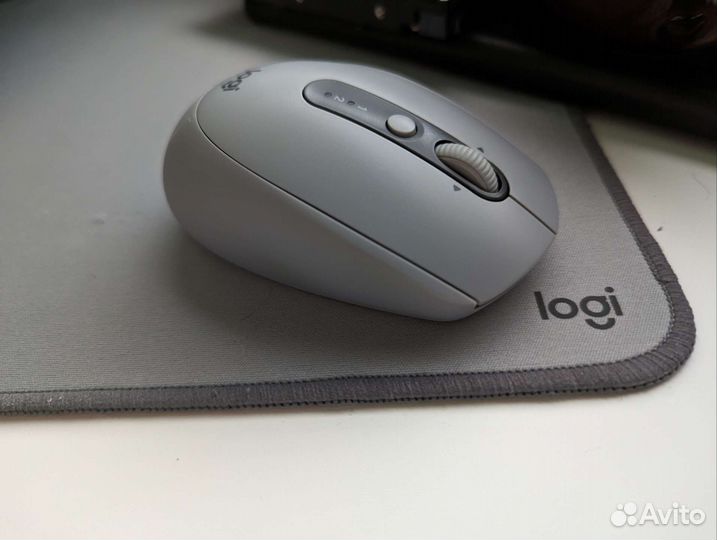 Logitech M590 Multi-Device беспроводная мышь