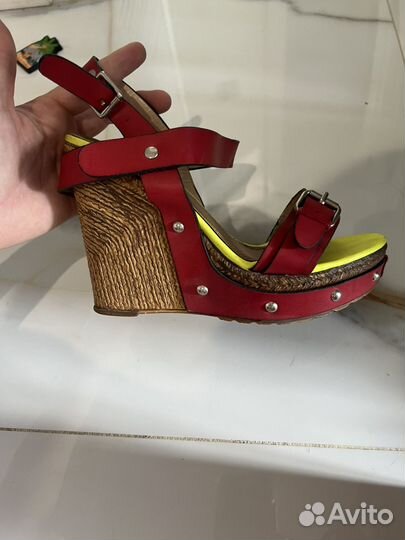 Босоножки 38 размер