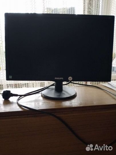 Монитор Philips 60 гц