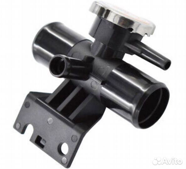 Флянец (тройник) Mitsubishi Lancer 10