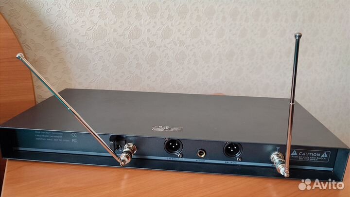 Радиосистема, 2 микрофона ew100g2