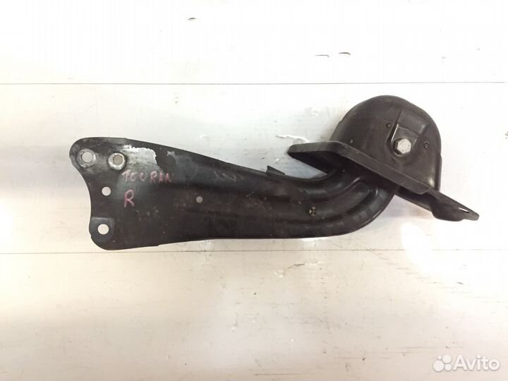 Volkswagen Touran Рычаг Продольный Задний Лев Прав