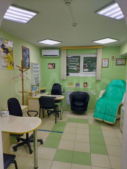 Кабинет мастера ногтевого сервиса