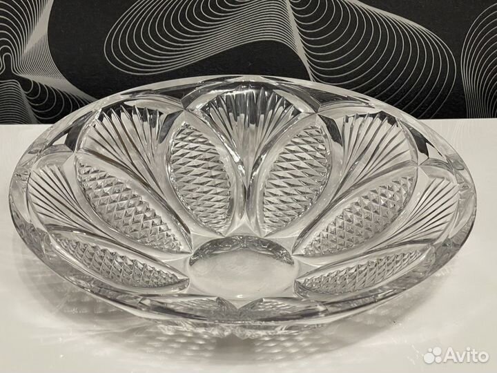Хрустальная чаша. Коллекция