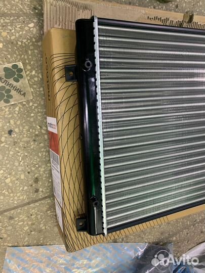 Радиатор охлаждения Audi A3, TT, Seat Altea