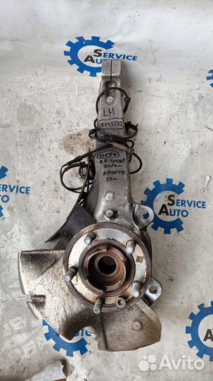 Range Rover Sport 14- Цапфа левая передняя 0594