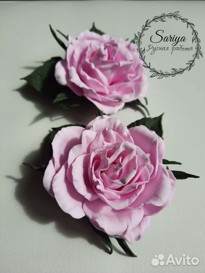 Заколки для волос розы ручной работы