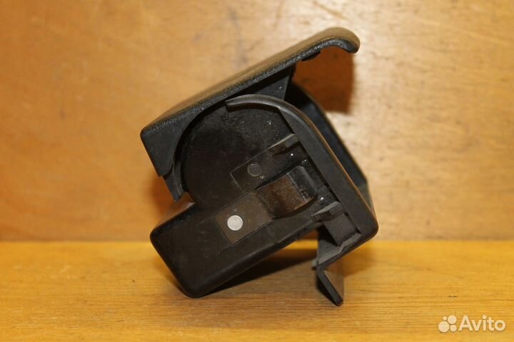 Пепельница задняя в консоль VW Passat B3