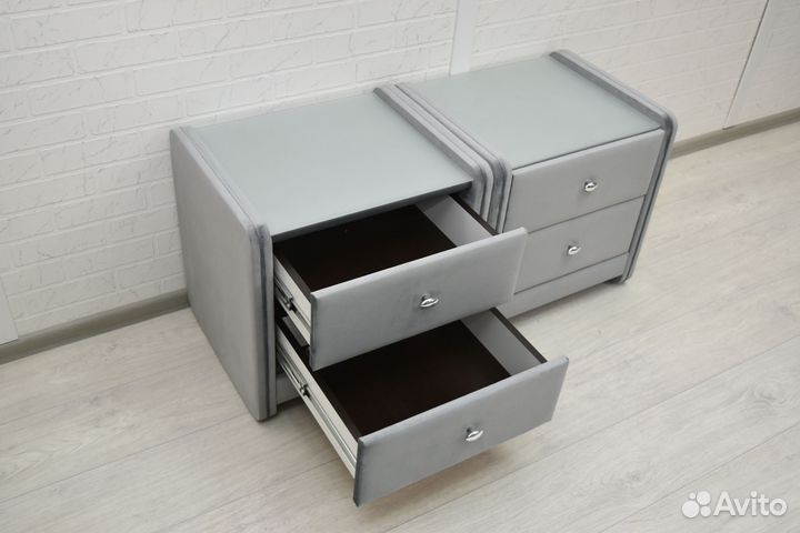 Прикроватные тумбочки