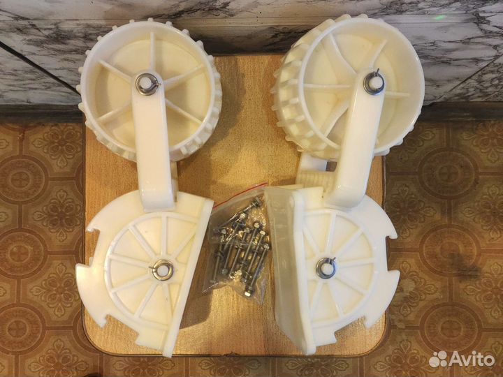 Колеса на транец лодки, новые