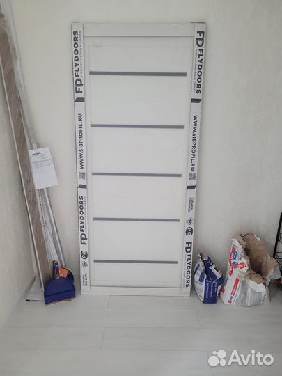 Продам межкомнатную дверь