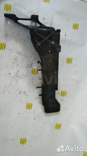 Кронштейн крепления крыла scania 122854
