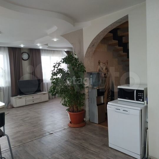 Дом 154 м² на участке 23,9 сот.