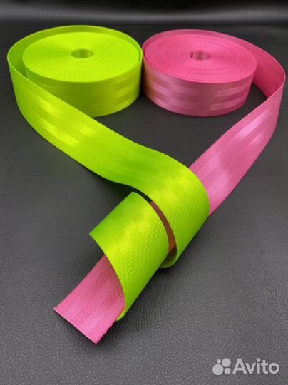 Цветные ремни безопасности