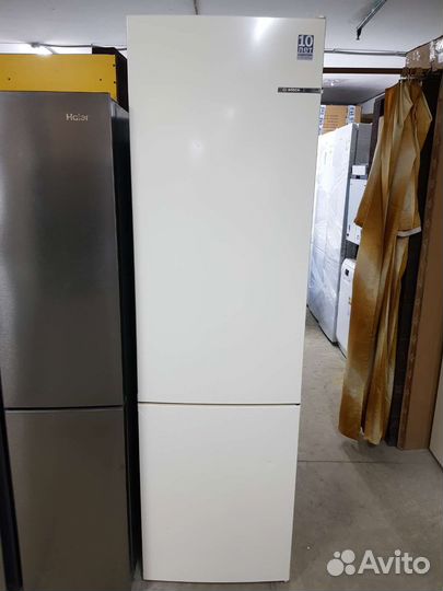 Холодильник Bosch KGN39NK2AR