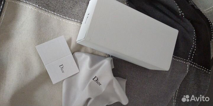 Кейсы Футляры часов ручек очков Dior приборов стол