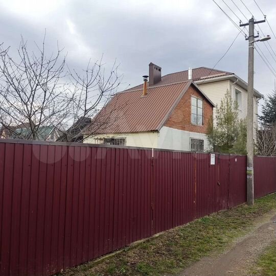 Дом 35 м² на участке 4 сот.