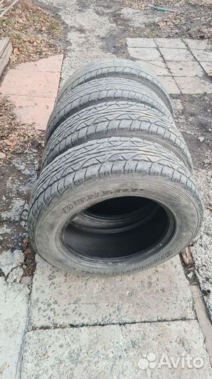 Dunlop Grandtrek AT3 215/65 R16 98H