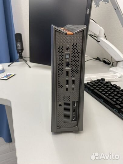 Игровой компьютер Asus ROG GR8 II