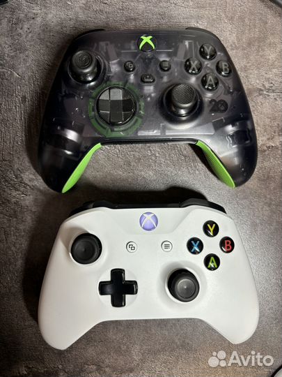 Xbox One S (2 геймпада, отличная)