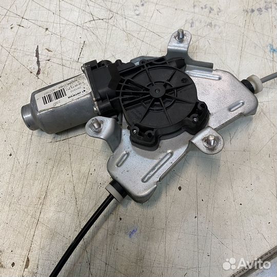 Стеклоподъемник передний левый Hyundai Solaris 1