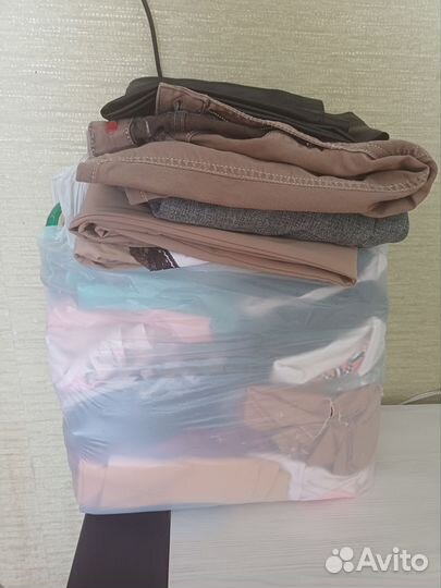 Женские вещи пакетом 42 44 забронировано