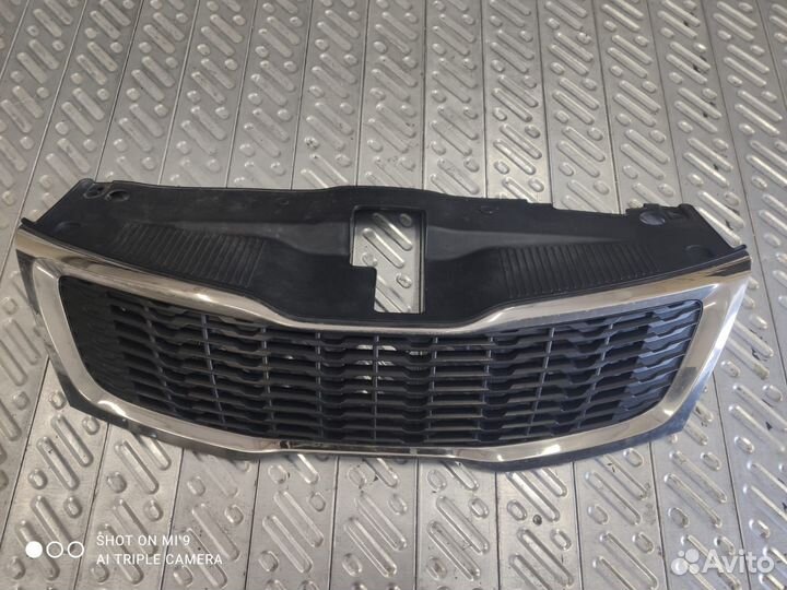 Решетка бампера Kia Rio