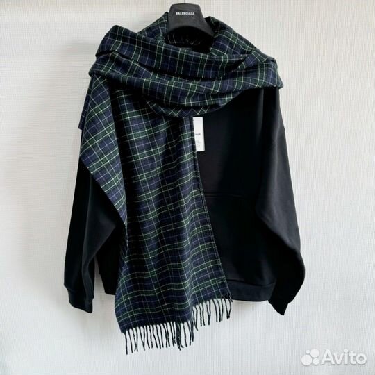Худи Balenciaga Scarf с шарфом