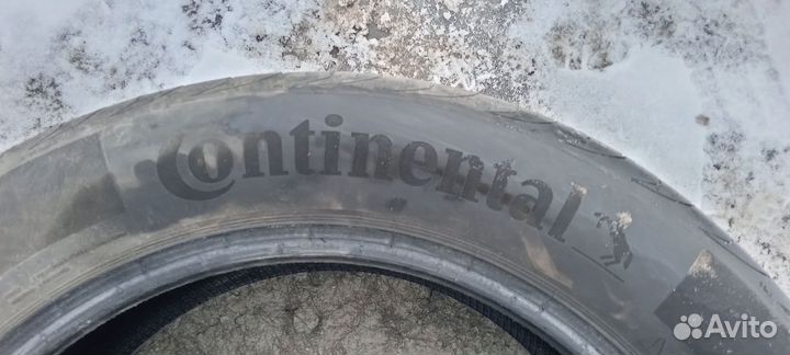 Hankook AH11 215/55 R17