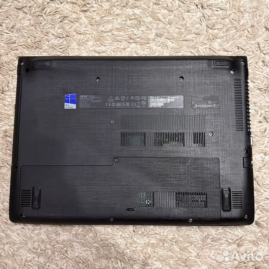 Acer TravelMate P249