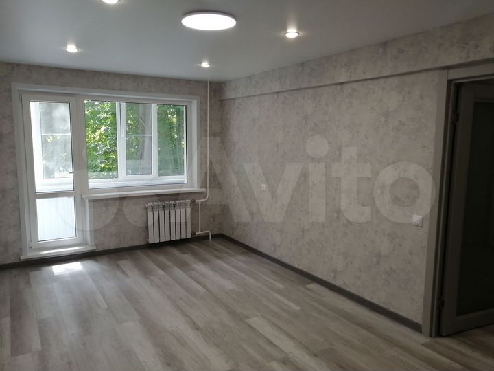2-к. квартира, 41,6 м², 2/5 эт.