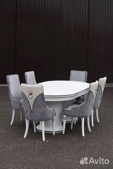 Столы и стулья для кухни новые