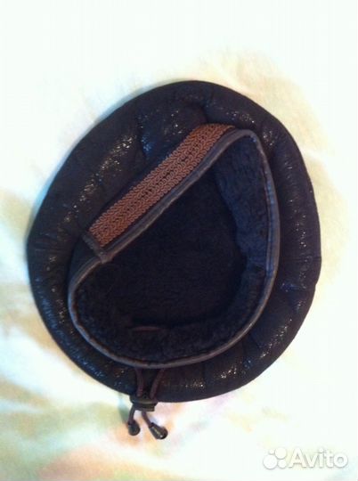 Норковый берет зелёного цвета