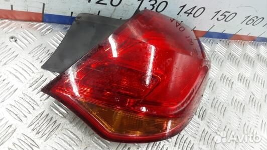 Фонарь задний правый opel astra J (9AD10MY01)