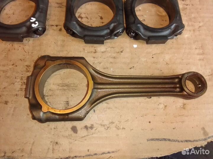 Комплект шатунов 2.4 Mercedes W202 M112
