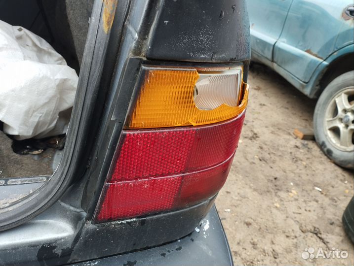 Фонарь задний правый BMW 5 e34