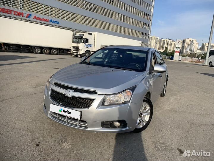 Chevrolet Cruze 1.6 AT, 2011, 180 634 км