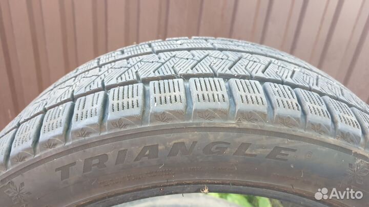 Triangle PL02 245/45 R19 102V