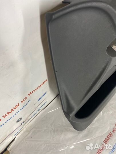 Дверная карта передняя правая Bmw X5 E53 M54B30