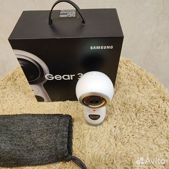 Камера панорамная Samsung Gear 360 SM-R210