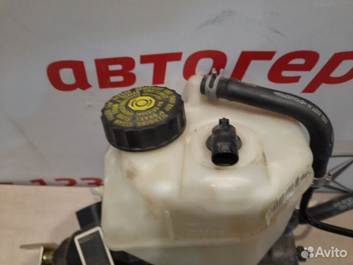 Главный тормозной Mercedes E350 W211 272.964 2005