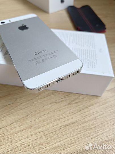 iPhone 5S, 16 ГБ