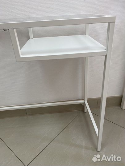 Столик IKEA витше