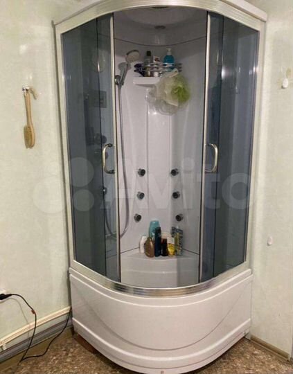 2-к. квартира, 63 м², 1/2 эт.