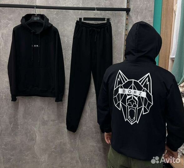 Спортивный костюм мужской новый